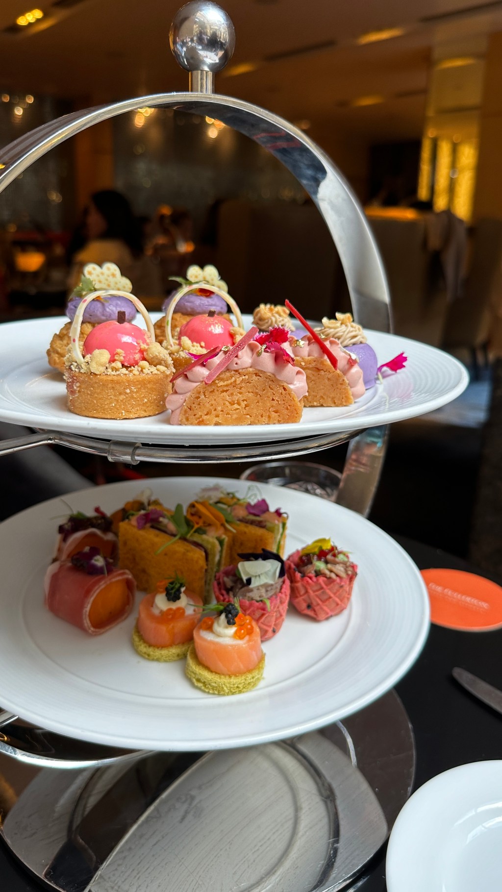 A Luxurious Mother’s Day High Tea at The Fullerton&nbsp;Hotel